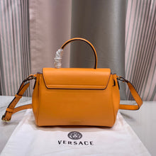 Load image into Gallery viewer, Versace La Medusa Medium Bag