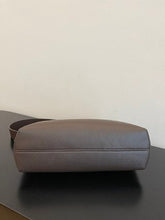 Load image into Gallery viewer, Fendi First Medium Bag