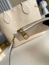 Load image into Gallery viewer, Louis Vuitton Neverfull MM Tote Bag