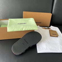 Load image into Gallery viewer, Burberry Men Slides