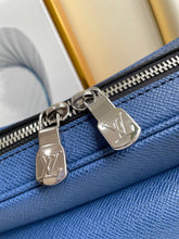 Load image into Gallery viewer, Louis Vuitton Outdoor Messenger Bag