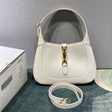 Load image into Gallery viewer, Gucci Jackie 1961 Small Shoulder Bag - LUXURY KLOZETT