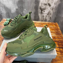 Load image into Gallery viewer, Balenciaga Triple S Sneakers