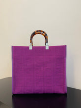 Load image into Gallery viewer, Fendi Sunshine Shopper Meduim Bag