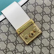 Load image into Gallery viewer, Gucci Padlock GG Medium Shoulder Bag - LUXURY KLOZET