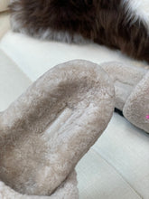 Load image into Gallery viewer, Louis Vuitton Magnetic Mule