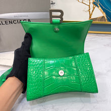 Load image into Gallery viewer, Balenciaga Hourglass XS Top Handle Bag