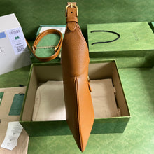 Load image into Gallery viewer, Gucci Aphrodite Medium Shoulder Bag