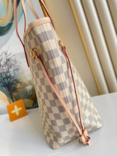 Load image into Gallery viewer, Louis Vuitton Neverfull MM Tote Bag