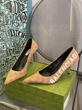 Load image into Gallery viewer, Gucci The Hacker Project Knife Pump