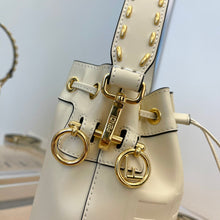 Load image into Gallery viewer, Fendi Mon Tresor Mini Bag