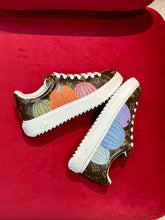Load image into Gallery viewer, Louis Vuitton Time Out Sneakers