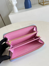Load image into Gallery viewer, Louis Vuitton Zippy Wallet