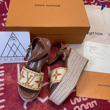 Load image into Gallery viewer, Louis Vuitton Boundary Wedge Sandal