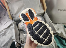 Load image into Gallery viewer, Balenciaga Track.2 Trainers - LUXURY KLOZETT