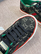 Load image into Gallery viewer, Gucci Tennis 1977 Sneakers