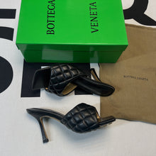 Load image into Gallery viewer, Bottega Veneta Heels