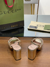 Load image into Gallery viewer, Gucci Interlocking G Studs Sandal