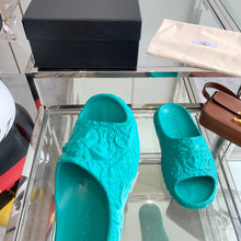 Load image into Gallery viewer, Versace Dimension Sliders