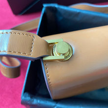 Load image into Gallery viewer, YSL LE CARRE SATCHEL IN BOX SAINT LAURENT LEATHER