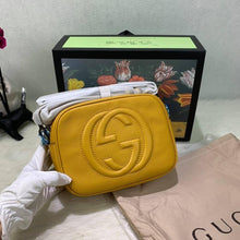 Load image into Gallery viewer, Gucci Small Soho Disco Bag - LUXURY KLOZETT