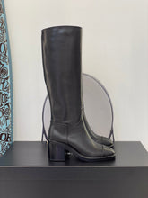 Load image into Gallery viewer, Chanel High Boots