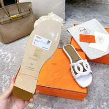 Load image into Gallery viewer, Hermes Aloha Sandal