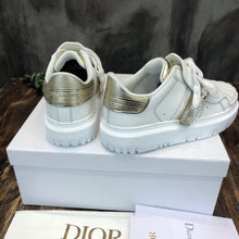 Load image into Gallery viewer, Christian Dior Vibe Sneakers