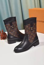 Load image into Gallery viewer, Louis Vuitton Boots