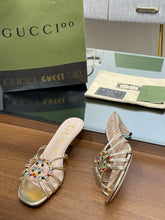 Load image into Gallery viewer, Gucci Women Slide Sandal With Crystals
