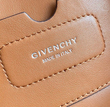 Load image into Gallery viewer, Givenchy Medium Antigona Soft Bag In Smooth Leather