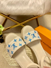 Load image into Gallery viewer, Louis Vuitton Starboard Wedge Sandals