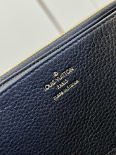 Load image into Gallery viewer, Louis Vuitton Zippy Wallet