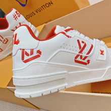 Load image into Gallery viewer, Louis Vuitton Trainer Sneakers