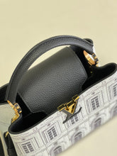Load image into Gallery viewer, Louis Vuitton Capucines BB Bag