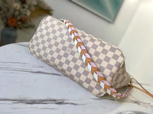 Load image into Gallery viewer, Louis Vuitton Neverfull MM Bag