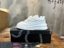 Load image into Gallery viewer, Versace Odissea Sneakers