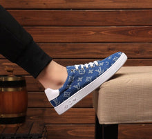 Load image into Gallery viewer, Louis Vuitton Luxembourg Sneakers