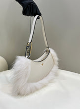 Load image into Gallery viewer, Fendi O'lock Swing Bag