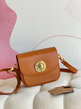 Load image into Gallery viewer, Burberry Elizabeth Medium Bag