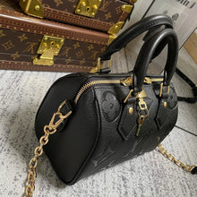 Load image into Gallery viewer, Louis Vuitton Speedy Bandouliere 20 Bag