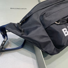 Load image into Gallery viewer, Balenciaga Wheel Beltpack