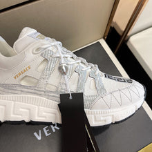 Load image into Gallery viewer, Versace Trigreca Sneakers
