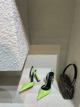 Load image into Gallery viewer, Versace La Medusa Slingback Pumps