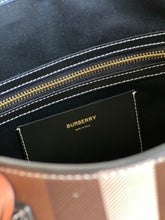 Load image into Gallery viewer, Burberry Check And Leather Medium Tote Bag