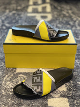 Load image into Gallery viewer, Fendi Slides - LUXURY KLOZETT