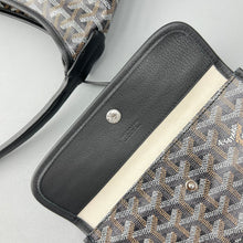 Load image into Gallery viewer, Goyard Boheme Hobo Bag