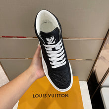 Load image into Gallery viewer, Louis Vuitton Ollie  Sneakers