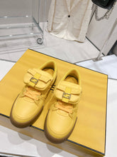 Load image into Gallery viewer, Fendi Match Sneakers