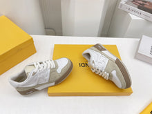 Load image into Gallery viewer, Fendi Match Sneakers